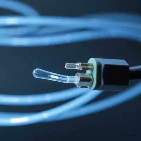 Jak połączyć przecięty kabel elektryczny